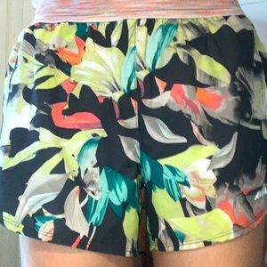 Avia Womens XS Tropical Floral Layered Spandex Running Athletic Shorts